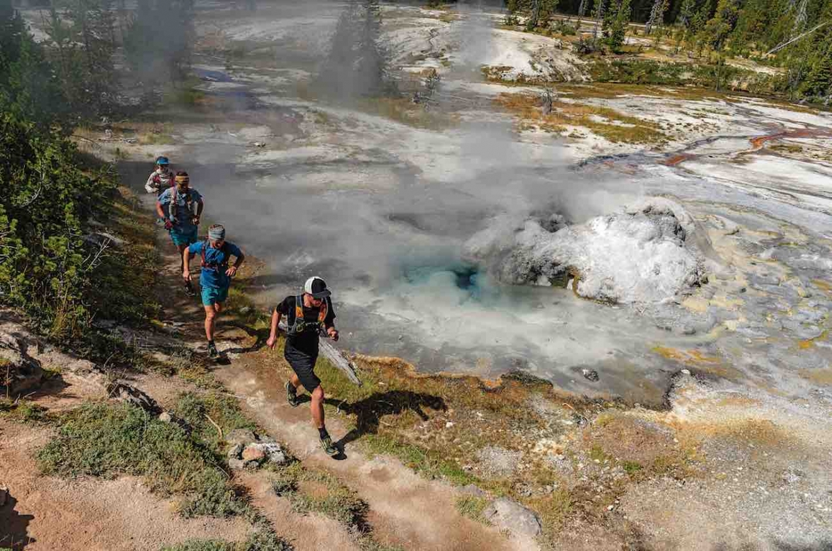 【山系女生】錫住地球！如何挑選再生物料trail runner運動服